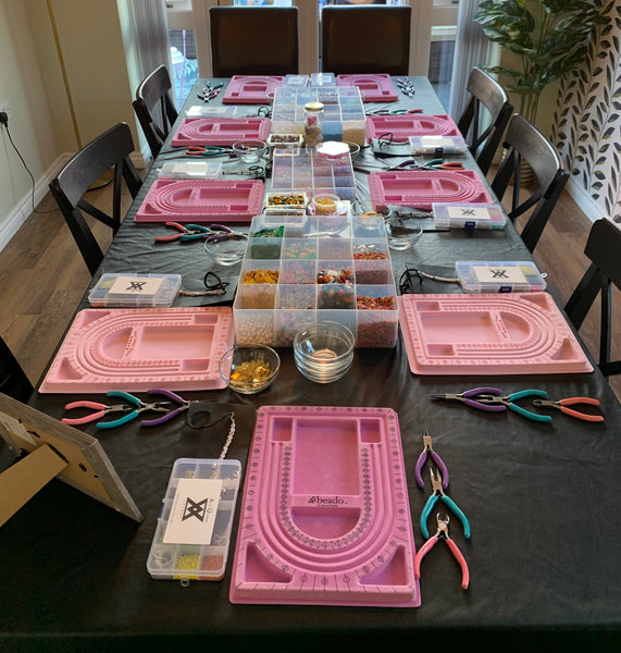 Gems and Giggles December Sip, Nibble, and Bead Party
Create, Connect, and Celebrate the Season in Milton Keynes!