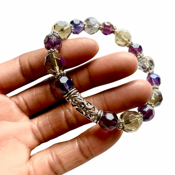 Elegant Unisex Multi-Color Faceted Glass Bead Bracelet – 8” Stretch Bracelet with Intricate Silver Charm