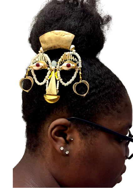 Alzena Beaded Pouty Lips Face Hair Slide