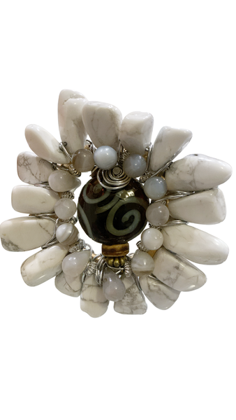 Celestial Bloom Howlite & Agate Gemstone Bracelet 