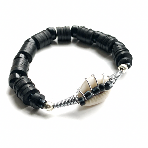 Men’s Recycled Vinyl Bead Bracelet – Stretch Cowrie Shell & Silver Wire Accent