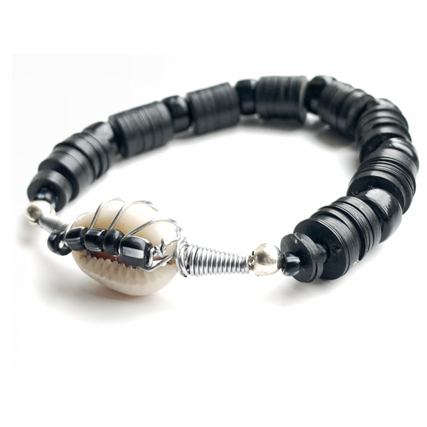 Men’s Recycled Vinyl Bead Bracelet – Stretch Cowrie Shell & Silver Wire Accent